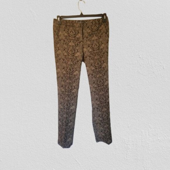 New York & Co 7th Avenue black/gold patterned trouser pants, size 2 inseam 32 in - Picture 3 of 6